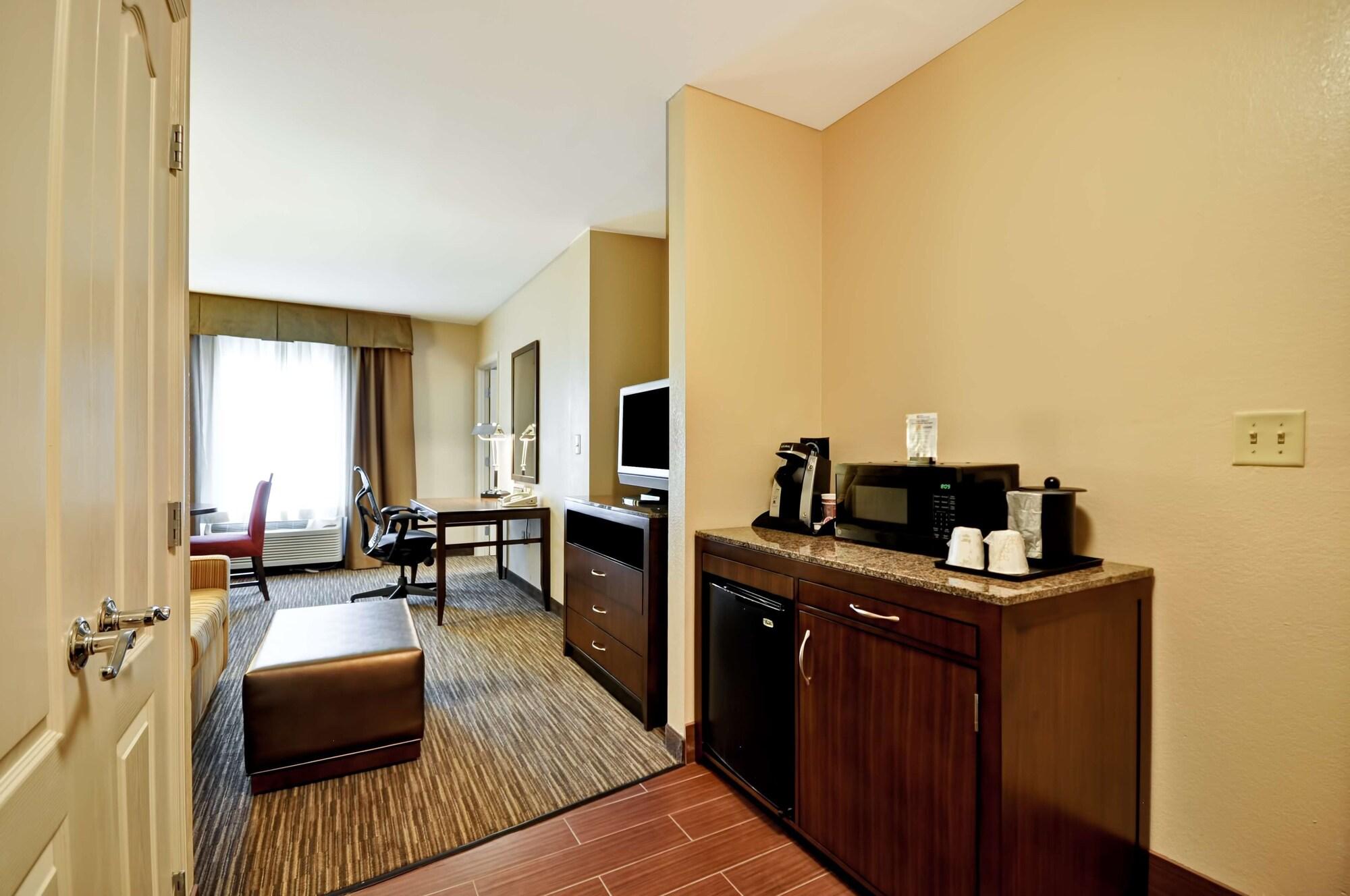 Hilton Garden Inn Tampa North Temple Terrace Zewnętrze zdjęcie