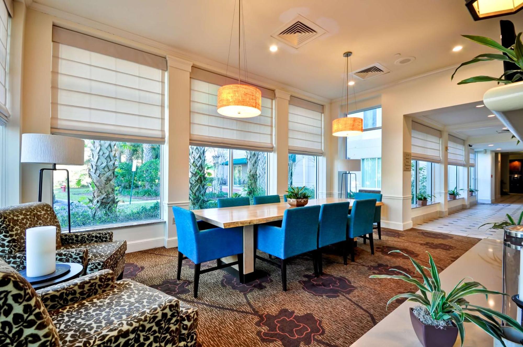 Hilton Garden Inn Tampa North Temple Terrace Zewnętrze zdjęcie